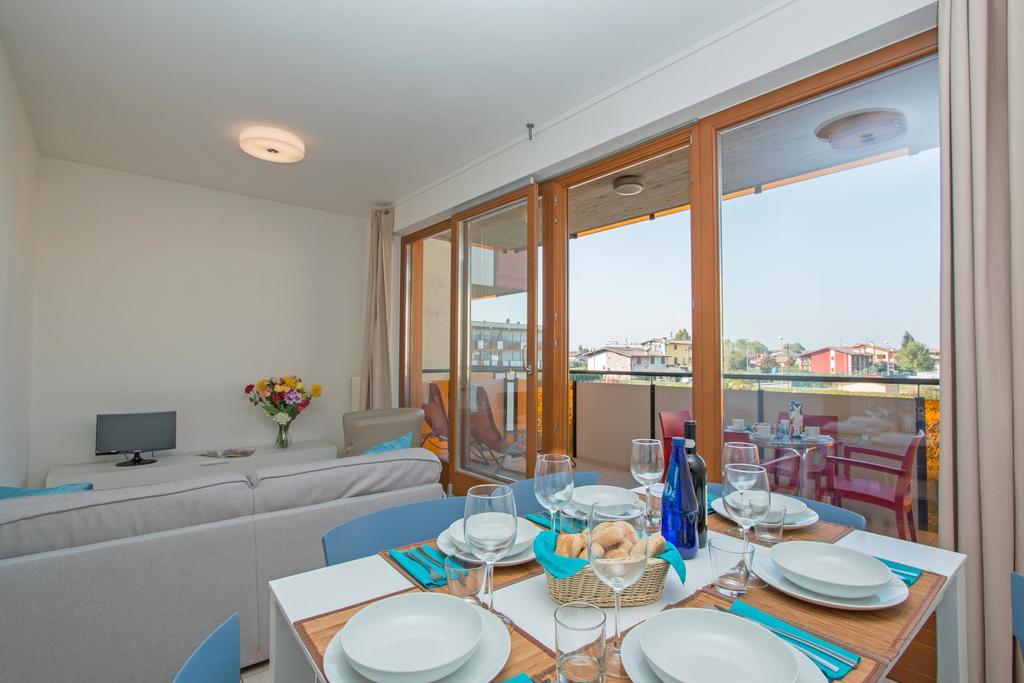 Benacus E4 Apartment By Wonderful Italy Sirmione Zewnętrze zdjęcie